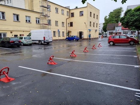 Parking Trzebnica ul. św. Jadwigi 7-1