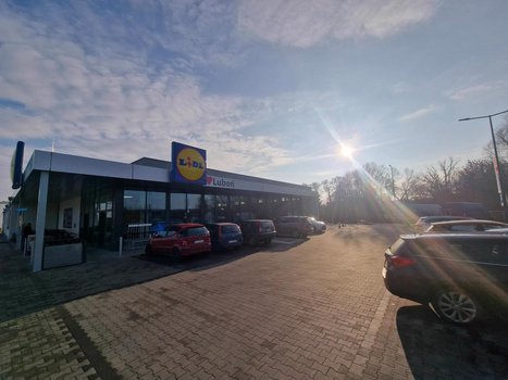 Lidl Luboń ul. Dębiecka 1a-4