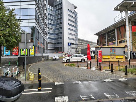 a.jpg Bazar Polna Warszawa ul. Polna 13-1