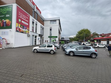 Galeria Nova Puławy ul. Nila 2-3