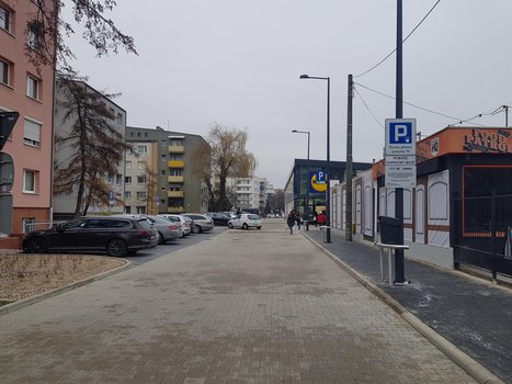 Lidl Poznań ul. Kościelna 40-2