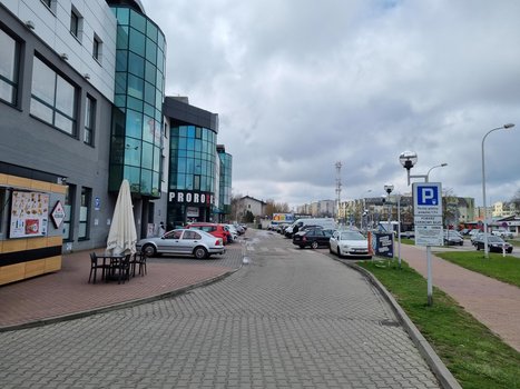 Centrum Biznesu Rondo Sieradz ul. Jana Pawła II 3-2