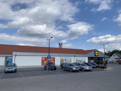 Lidl Radom ul. Struga 73a-3