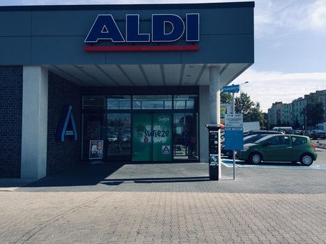 Aldi Wałbrzych ul. Długa 4c-4