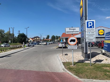 Lidl Piaseczno ul. Okulickiego 3b-3