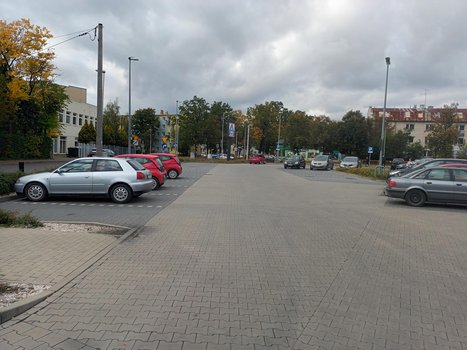 Aldi Częstochowa Botaniczna 37-3