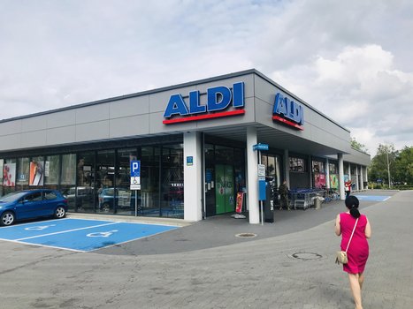 Aldi Częstochowa ul. Korczaka 11-3