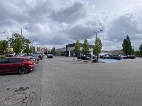 Lidl Poznań ul. Główna 28-3