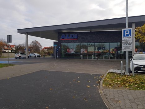 Aldi Swarzędz Tysiąclecia 38-3