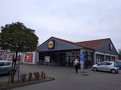 Lidl Pułtusk ul. Daszyńskiego 9-1