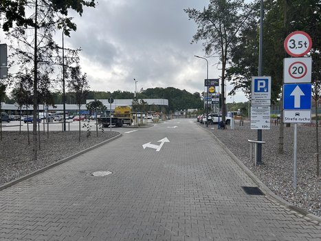 a.JPEG PH Ławica Poznań ul. Bukowska 273-1