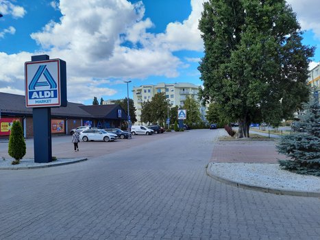 Aldi Bydgoszcz ul. Boh. Kragujewca 8-2