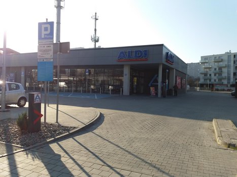 Aldi Wrocław ul. Obornicka 72-3