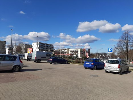 Aldi Zielona G. Wyszyńskiego 22-3