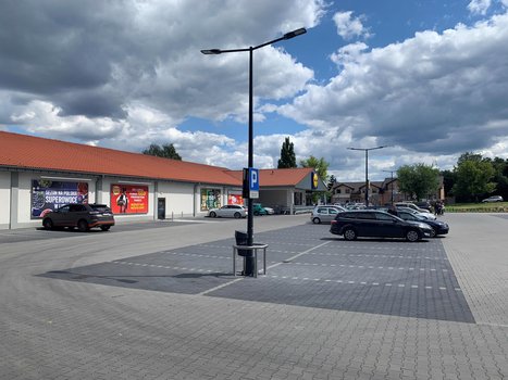 Lidl Tomaszów Maz. ul. Mościckiego 35-4