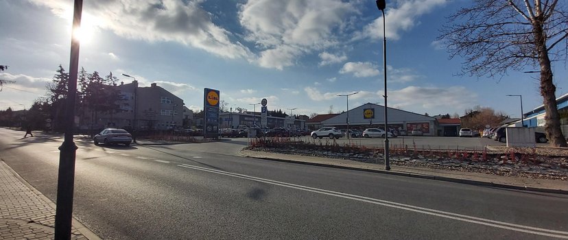 Lidl Busko-Zdrój ul. Wojska Polskiego 33-7