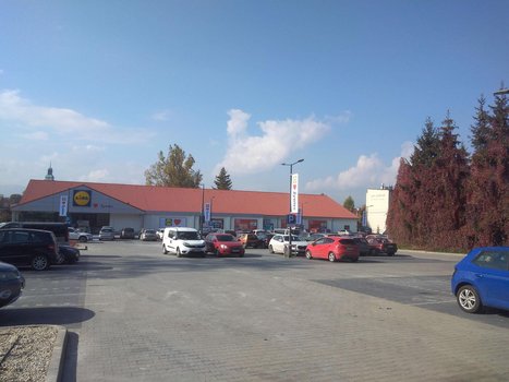 Lidl Żywiec ul. Komonieckiego 17-2