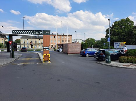 McDonald’s Poznań ul. Rzeczna 2-2