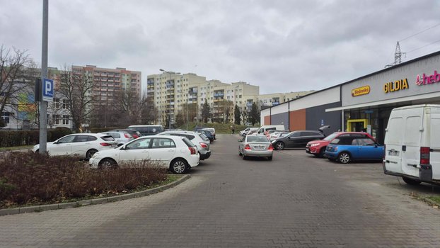 c.jpg Gildia Gdańsk al. Rzeczypospolitej 33b-3