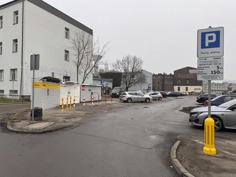Parking Sosnowiec ul. Nowopogońska 5-1