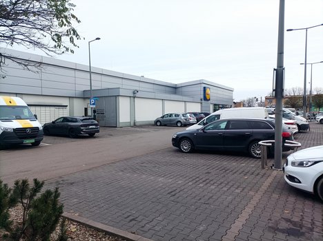 Lidl Marki ul. Piłsudskiego 121-4