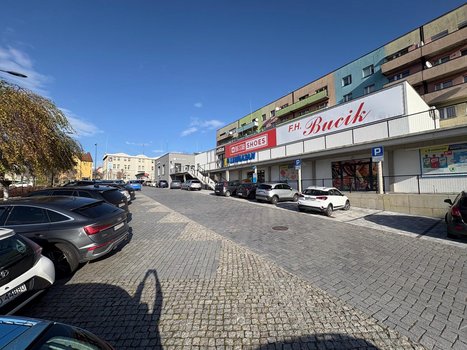 Lewiatan Pszów ul. Traugutta 2-3