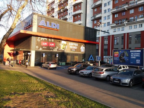 Aldi Wrocław pl. Powstańców Śl. 82a-4