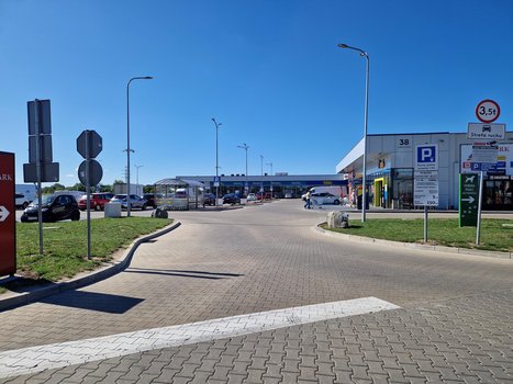 PH APark Kraków ul. Śliwiaka 38 - 40-2