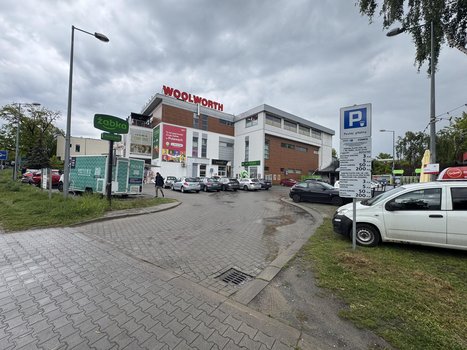 Galeria Nova Puławy ul. Nila 2-4