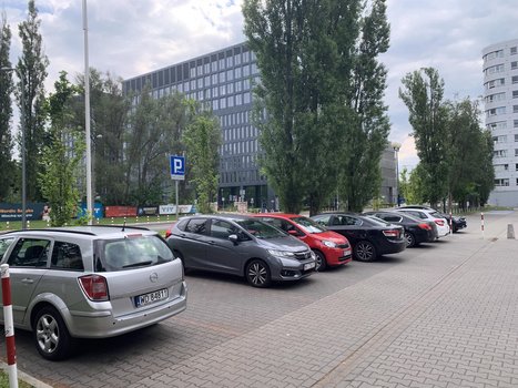 Empark Warszawa Domaniewska 41b-3