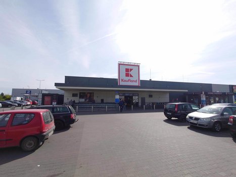 Kaufland Piaseczno ul. Okulickiego 10-4
