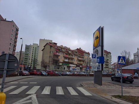 Lidl Warszawa Powstańców Śląskich 72-2