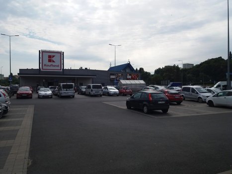 Kaufland Szczecin ul. Ofiar Oświęcimia 14b-2