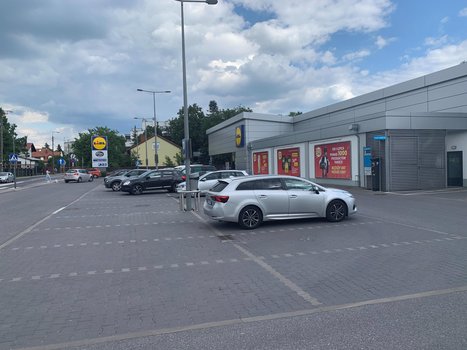 Lidl Warszawa ul. Strażacka 110-1