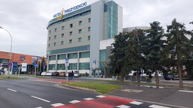 Hotel Prezydencki Rzeszów ul. Podwisłocze 48-2