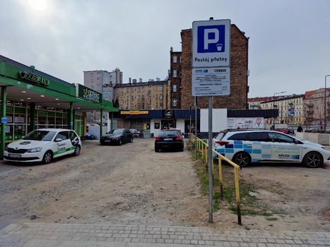 Poznań Rynek Łazarski 15-2