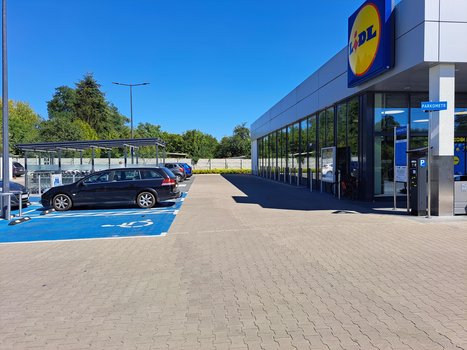 Lidl Poznań ul. Mieszka I 38-3