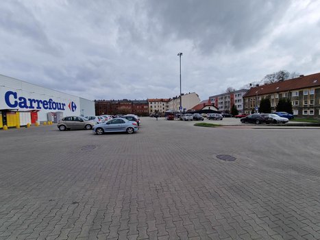 Carrefour Tarnowskie Góry ul. Kościuszki 5-3