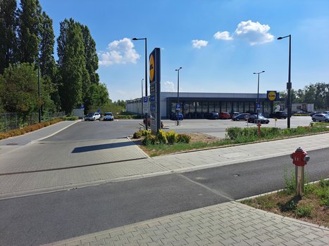 Lidl Poznań ul. Naramowicka 142-1