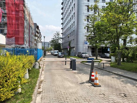 Parking Warszawa ul. Postępu 18-2