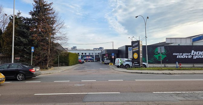 c.png PH Rzeszów ul. Przemysłowa 3-3