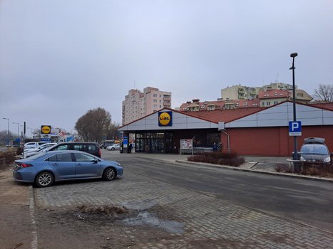 Lidl Warszawa Powstańców Śląskich 72-4