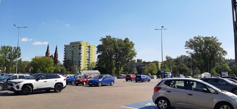 Kaufland Wrocław ul. Sieradzka 7-3