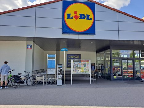 Lidl Warszawa ul. Pileckiego 103-4