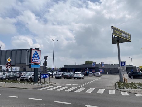 Aldi Pleszew ul. Sienkiewicza 43-1