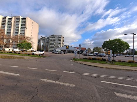 Lidl Warszawa ul. Bolesławicka 2-2