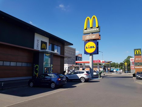McDonald’s Poznań ul. Grunwaldzka 104c-2