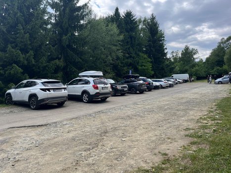 Parkingi pod Zaporą Solina-2