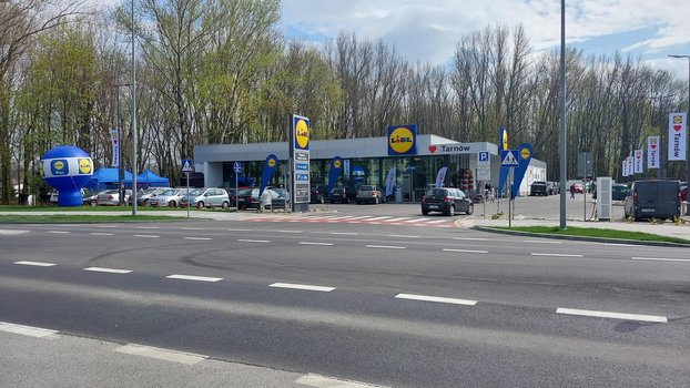 Lidl Tarnów ul. Kwiatkowskiego 2-1