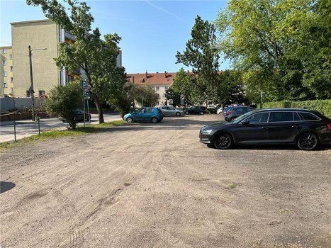 Parking Poznan ul. Janickiego-3